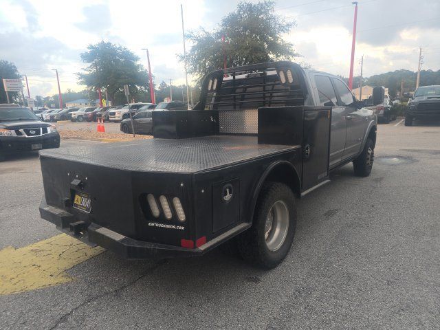 Used 2022 RAM 3500 Limited AWD/4WD image 4