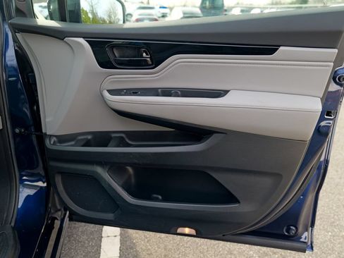 Used 2024 Honda Odyssey Elite image 35