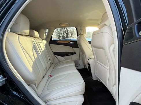 Used 2015 Lincoln MKC AWD w/ Equipment Group 101A Select image 31