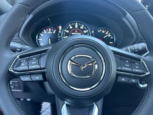 New 2025 MAZDA CX-5 Signature image 20