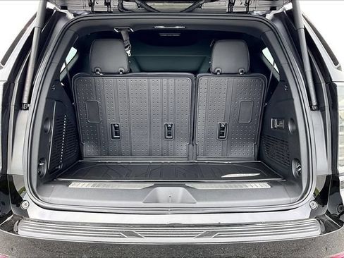 New 2026 Chevrolet Tahoe Premier AWD/4WD image 15