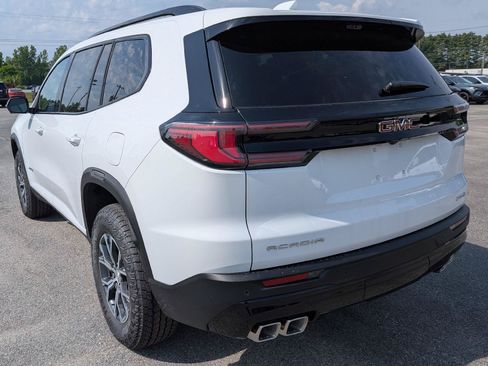 New 2026 GMC Acadia AT4 w/ Luxury Package AWD/4WD image 8