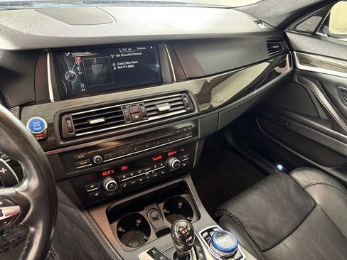 Used 2014 BMW M5 RWD image 38