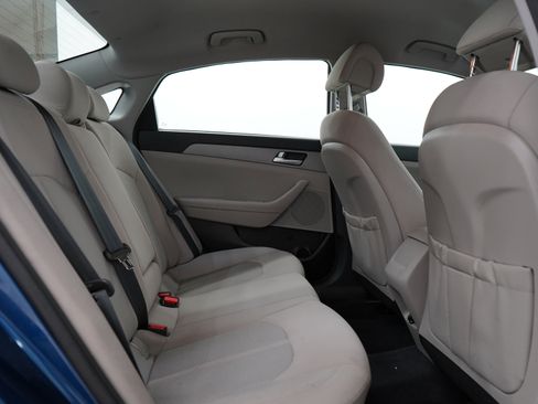 Used 2015 Hyundai Sonata SE FWD image 12