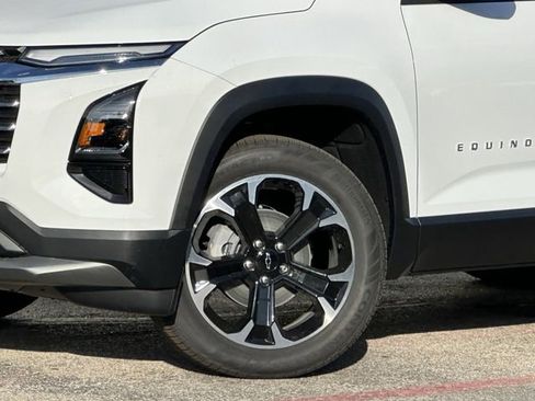 New 2026 Chevrolet Equinox LT image 8