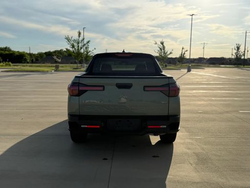Used 2022 Hyundai Santa Cruz SEL w/ Cargo Package AWD/4WD image 5