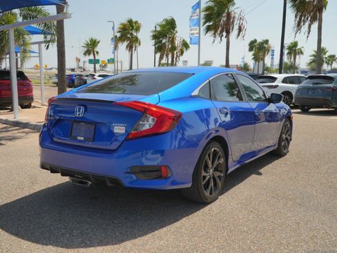 Used 2020 Honda Civic Sport image 5