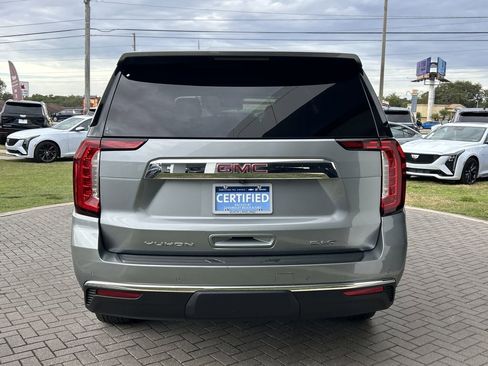 Certified 2024 GMC Yukon XL SLT w/ SLT Luxury Package image 5