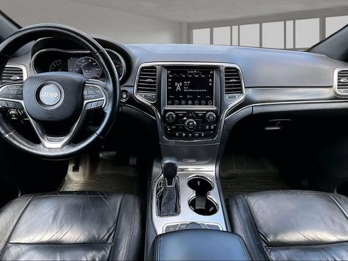 Used 2018 Jeep Grand Cherokee Limited AWD/4WD image 16