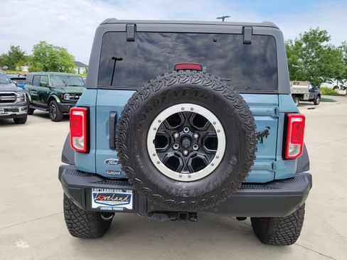Certified 2022 Ford Bronco Black Diamond w/ Sasquatch Package AWD/4WD image 10