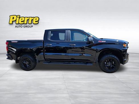 Used 2022 Chevrolet Silverado 1500 Custom Trail Boss w/ Midnight Edition AWD/4WD image 6