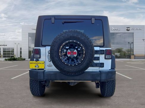 Used 2017 Jeep Wrangler Unlimited Sport w/ Quick Order Package 24S AWD/4WD image 4