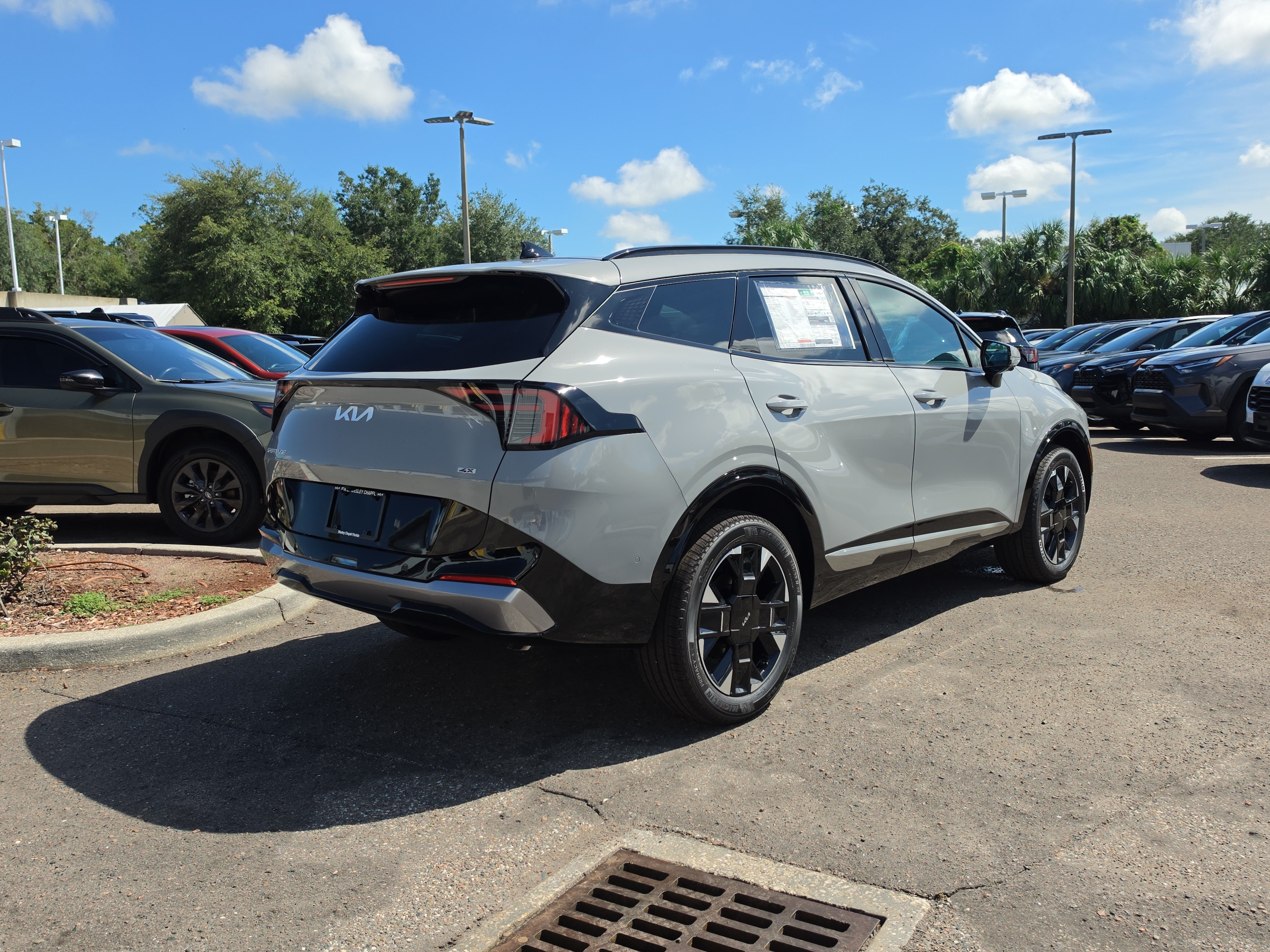 New 2026 Kia Sportage SX AWD/4WD image 8