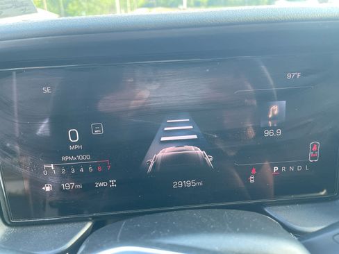 Used 2025 GMC Terrain Elevation AWD/4WD image 16