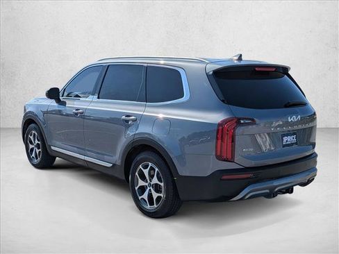 Used 2022 Kia Telluride EX w/ Towing Package AWD/4WD image 7