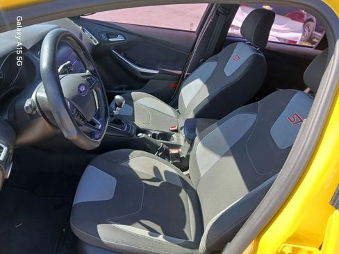 Used 2018 Ford Focus ST FWD image 9