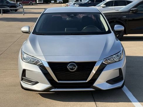Used 2021 Nissan Sentra SV FWD image 7