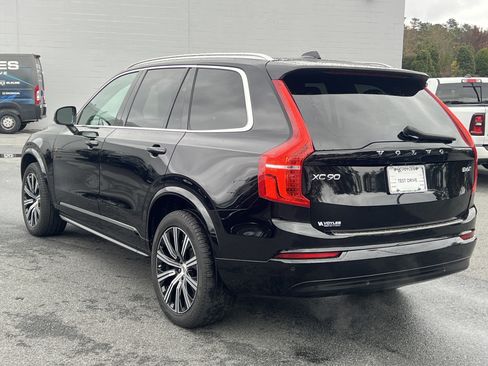 Used 2023 Volvo XC90 B6 Core w/ Protection Package Premier image 6