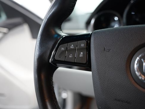 Used 2013 Cadillac CTS V image 40