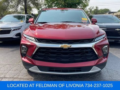 Used 2024 Chevrolet Blazer LT w/ Convenience Package FWD image 4