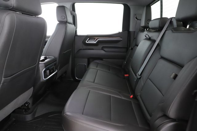 Used 2022 GMC Sierra 1500 SLT AWD/4WD image 28