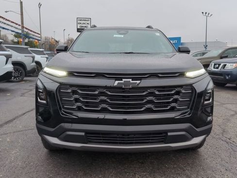 New 2026 Chevrolet Equinox LT w/ Convenience Package II image 2