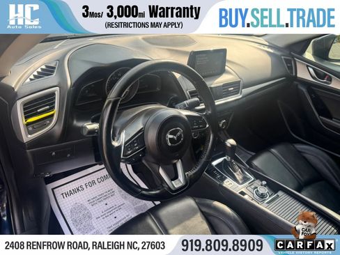 Used 2018 MAZDA MAZDA3 Touring FWD image 14
