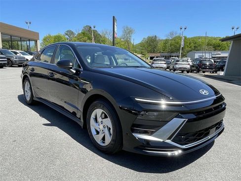 New 2025 Hyundai Sonata SE image 5