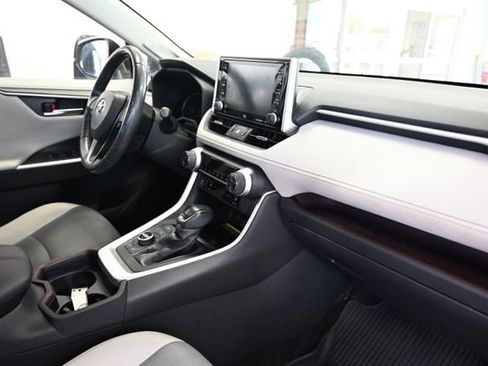 Used 2019 Toyota RAV4 Limited w/ Advanced Technology Package AWD/4WD image 14