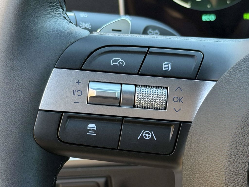 New 2026 Hyundai Tucson Limited AWD/4WD image 24