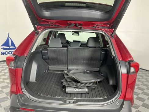 Used 2023 Toyota RAV4 XLE w/ Convenience Package image 22