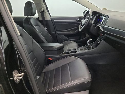 Used 2024 Volkswagen Jetta SE FWD image 21