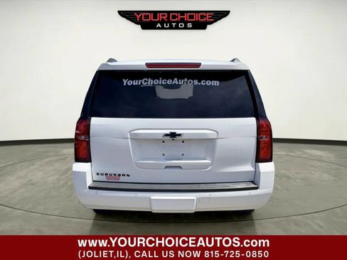 Used 2019 Chevrolet Suburban LT AWD/4WD image 4