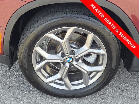 Used 2023 BMW X4 xDrive30i w/ Premium Package image 7