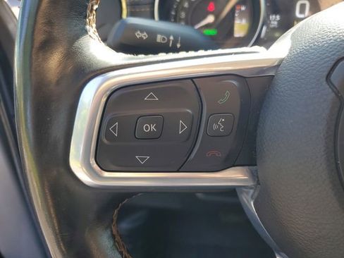 Used 2021 Jeep Wrangler Unlimited Sahara AWD/4WD image 11