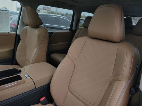 New 2026 INFINITI QX80 Luxe w/ Cargo Package image 21