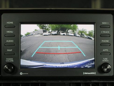Used 2020 Toyota RAV4 XLE AWD/4WD image 23