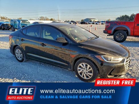 Used 2017 Hyundai Elantra SE image 7