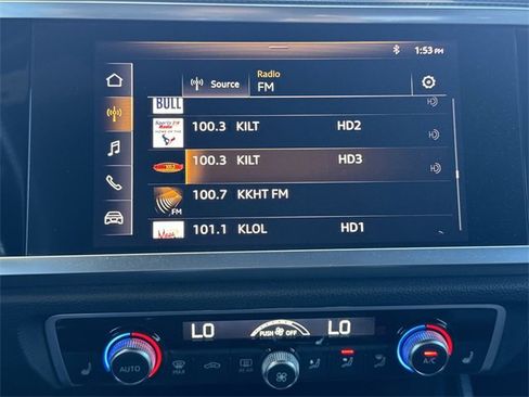 Used 2019 Audi Q3 2.0T Premium image 16