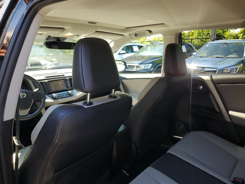 Used 2017 Toyota RAV4 Limited w/ Advanced Technology Package FWD image 14