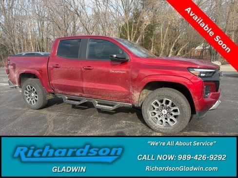 Used 2024 Chevrolet Colorado Z71 w/ Z71 Convenience Package 2 image 1