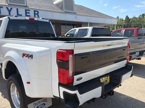 New 2026 Ford F350 Platinum AWD/4WD image 7