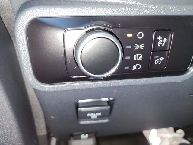 Used 2023 Ford Bronco 2-Door AWD/4WD image 18