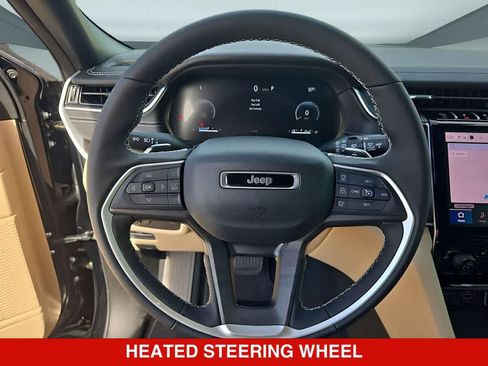 New 2025 Jeep Grand Cherokee Limited w/ Luxury Tech Group II AWD/4WD image 25