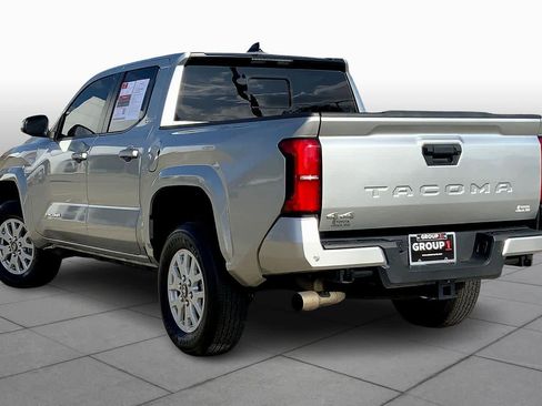 Used 2024 Toyota Tacoma SR5 image 12