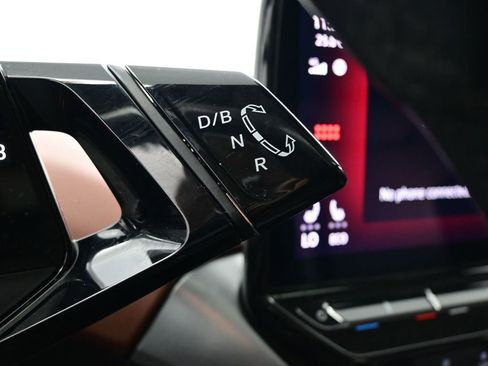 Used 2021 Volkswagen ID.4 Pro S w/ ID.4 Protection Package image 22