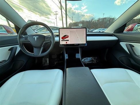 Used 2018 Tesla Model 3 Long Range AWD/4WD image 13