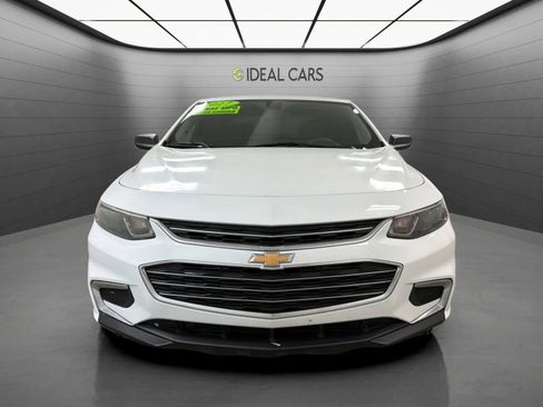 Used 2017 Chevrolet Malibu LS w/ LPO, Convenience Package 1 FWD image 2