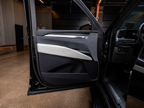 Used 2026 Cadillac Escalade V w/ LPO, Floor Liner Package AWD/4WD image 36
