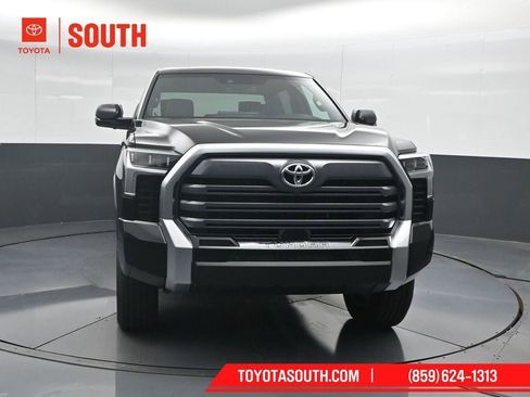 New 2026 Toyota Tundra Limited AWD/4WD image 5
